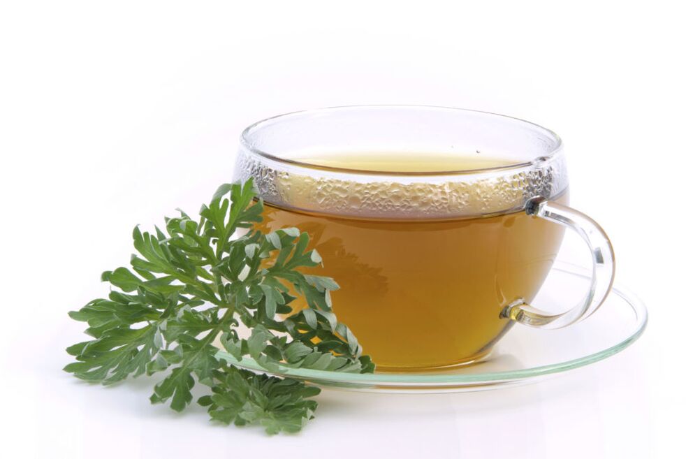 Decoction of wormwood, used in the form of microenemas, helps to get rid of prostatitis. 